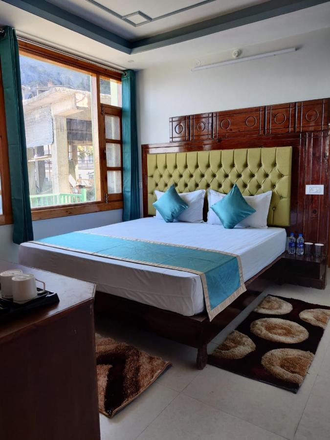 Golden Oak Bed & Breakfast ชิมลา ภายนอก รูปภาพ